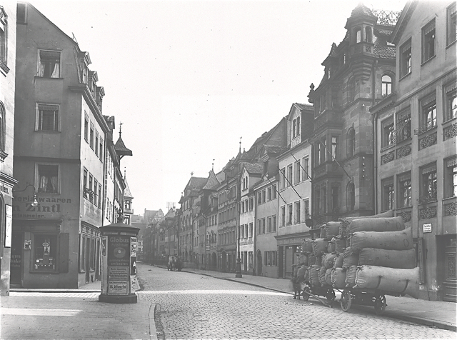 Breite Gasse von Westen, 4. Oktober 1912. Fotos (2): oh/Stadtarchiv/Schulz