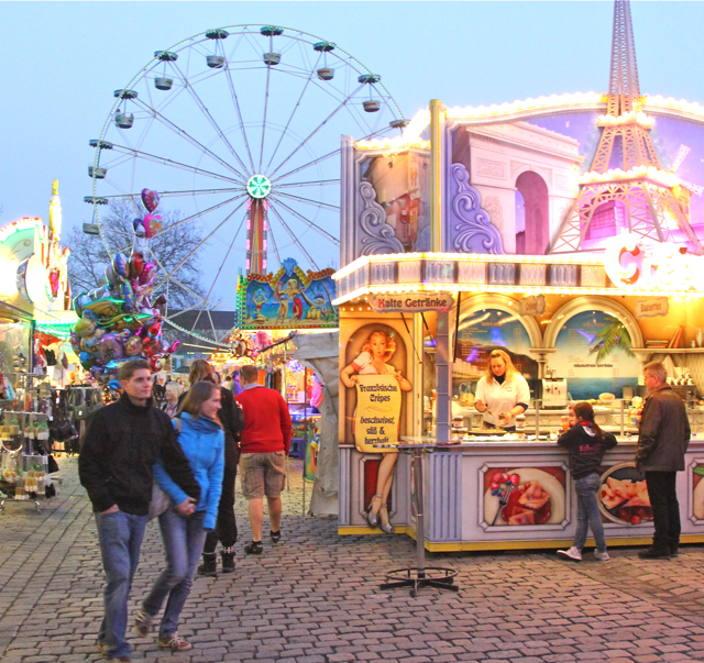 Der Frühlingsmarkt auf der Freiheit präsentiert sich als eine Art Vorbote der Kirchweih.