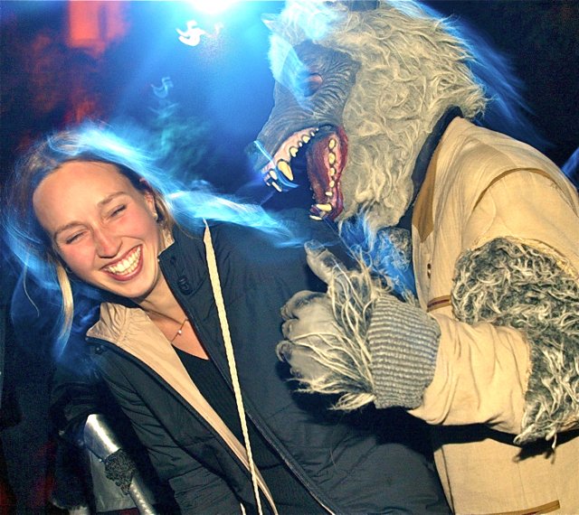Dem Mythos ,,Werwolf ist eine Fulldome-Verfilmung in der Kuppel des Planetariums gewidmet.