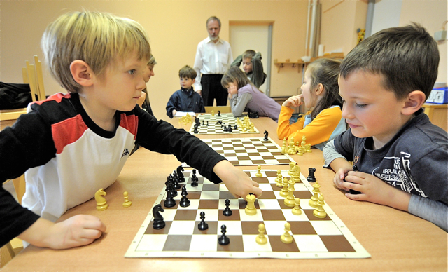 Aus über 500 Spielen können vor allem auch Kinder ihren ganz persönlichen Favoriten auswählen. Foto: dapd