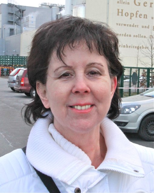 Marianne Rinnab aus Stein hat die Führung von Günter Jeutner sehr gut gefallen. Sie ist beeindruckt, wie hell und sauber alles in den Produktionshallen ist.