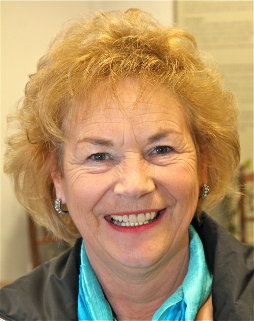 Renate Goder, Stein: Renate Goder liest jede Woche den MarktSpiegel und lobt: „Ich finde die Zeitung sehr informativ.“ Ihr Tipp in Sachen Gerstensaft: „Manchmal benutze ich Bier anstelle von Shampoo – das lässt die Haare glänzen.“