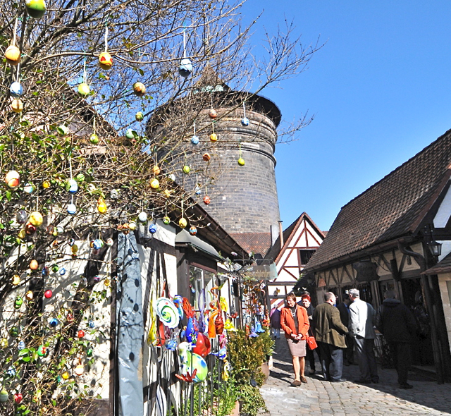 Herrliche Frühlingstage im Nürnberger Handwerkerhof genießen. Foto: AFAG