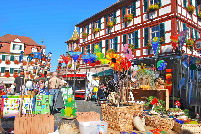 Im Herzen der Altstadt lädt am 29. September zum 14. Mal der Schwabacher Regionalmarkt ein. Sehen Sie weitere Impressionen in unserer Bildergalerie!