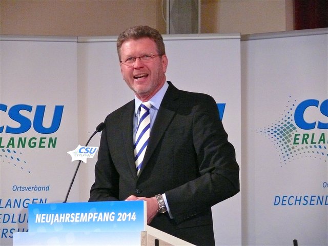 ... und Staatsminister Marcel Huber sind sich einig: Bayerns Werte müssen erhalten werden. Fotos (4): Uwe Müller