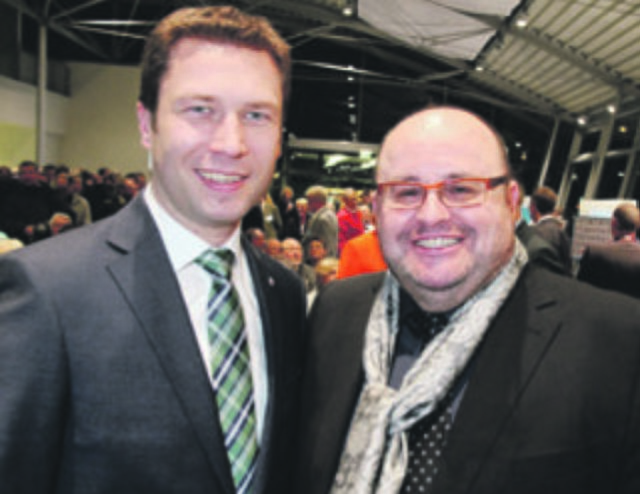 Fürths Landrat Matthias Dießl (l.) und Unternehmer Thomas Blösel. | Foto: bayernpress