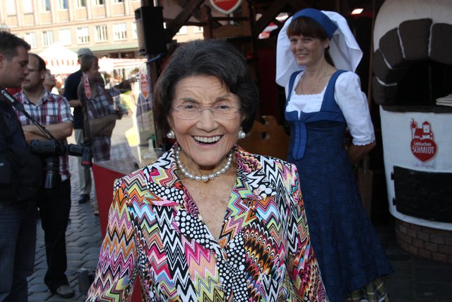 Der letzte offizielle Auftritt von Henriette Schmidt-Burkhardt anlässlich der Eröffnung der Lebkuchensaison im Herbst 2013. | Foto: John R. Braun