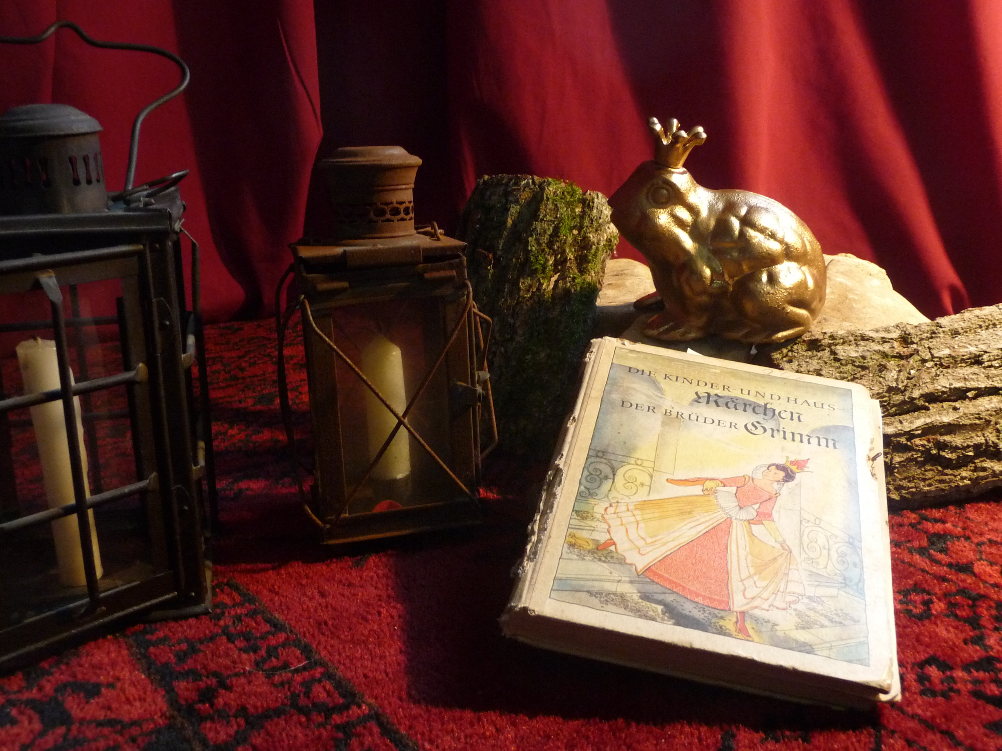 Sonderausstellung ,,Auf dem Märchenpfad durchs Museum".