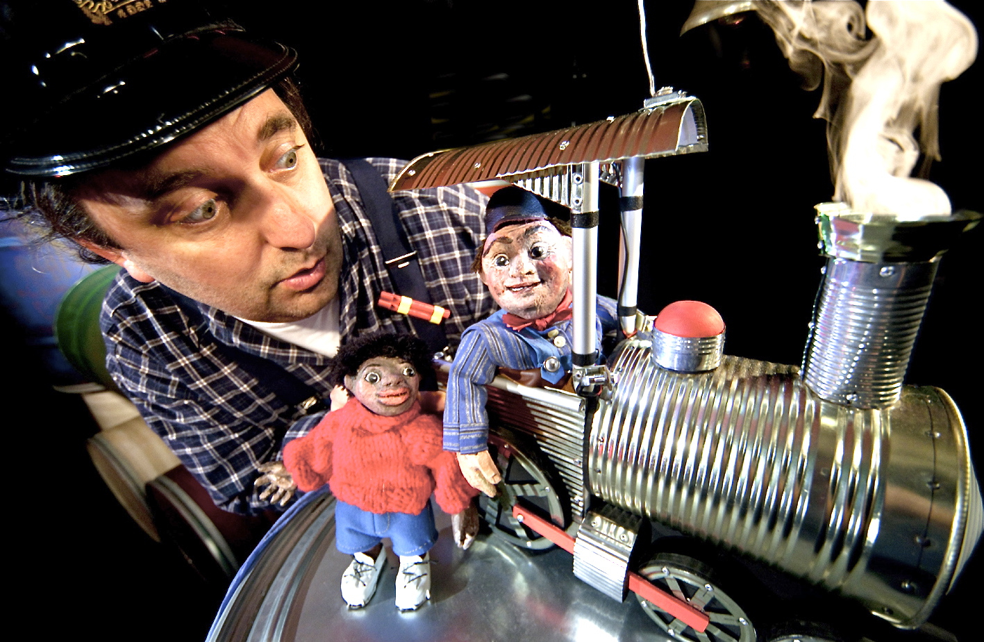 Zum Jubiläum geben sich auch Jim Knopf und Lukas mit ihrer „Emma“ die Ehre. Foto: Theater Kuckucksheim