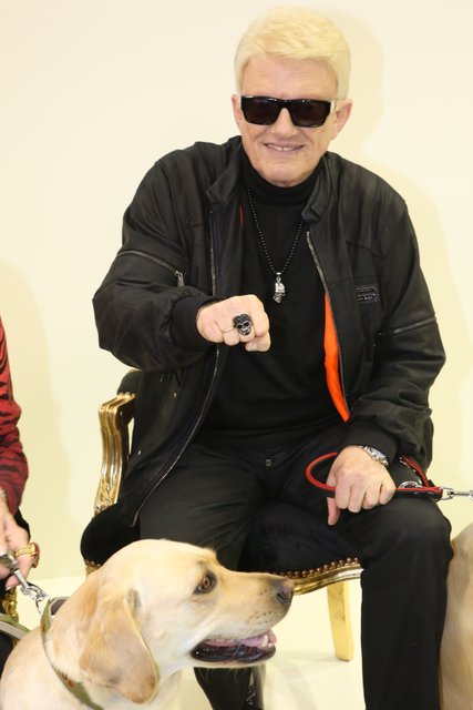 Heino ist stolz auf seine tierische Kollektion. | Foto: WZF/Frank Boxler