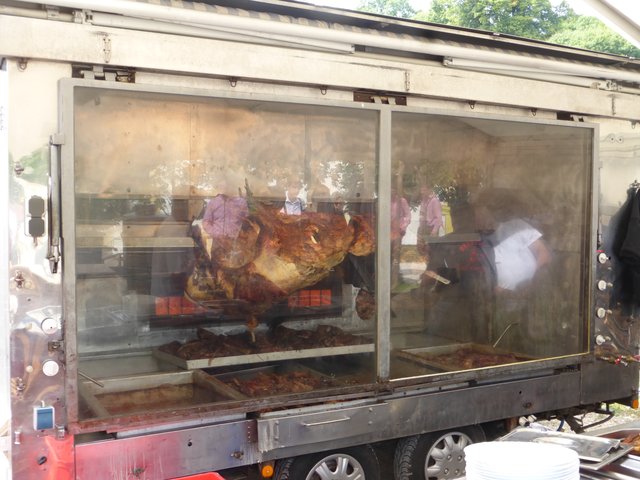 Ochs am Spieß