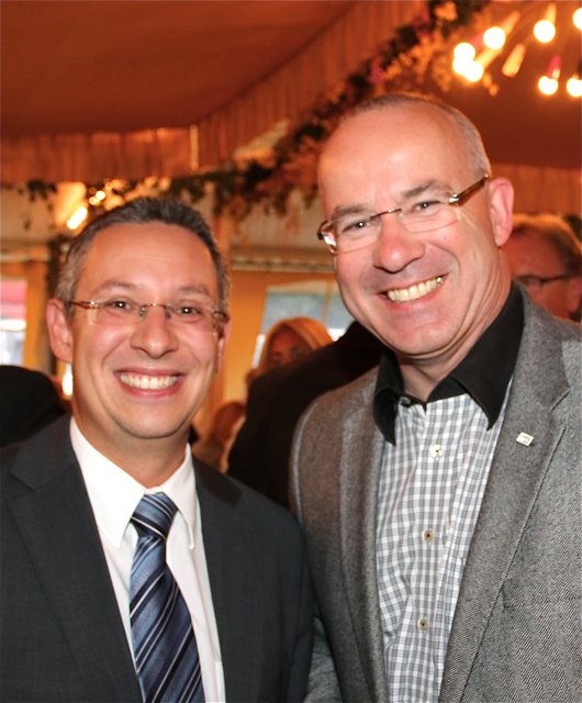 Protokoll-Chef Christoph Böhmer (l.) und Dieter Barth, wbg. Foto: John R. Braun