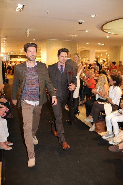 Premium Fashion Show bei Wöhrl. | Foto: John R. Braun