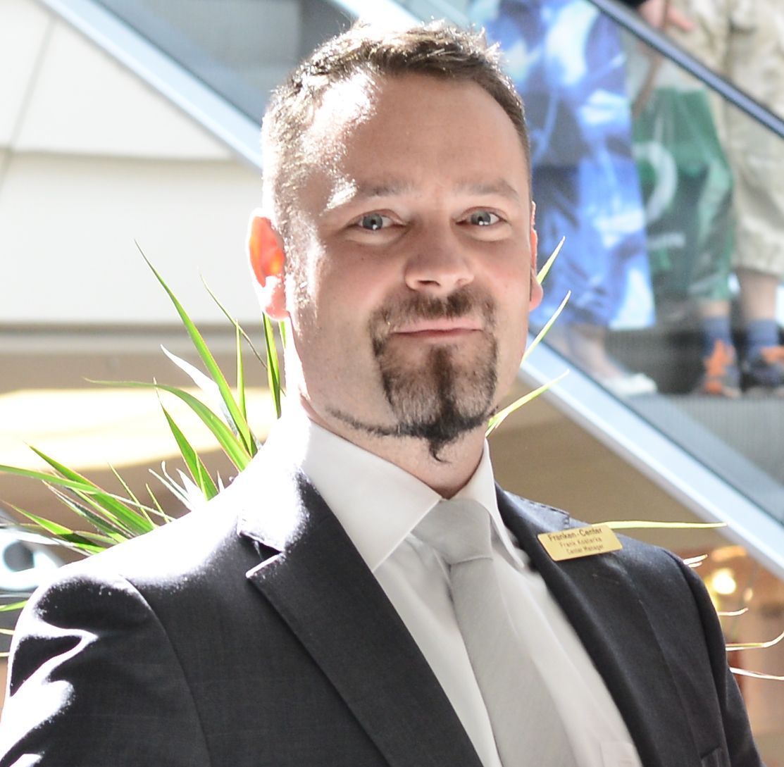 Center Manager Frank Kosterka und sein Team haben ein umfangreiches Jubiläumspaket geschnürt.