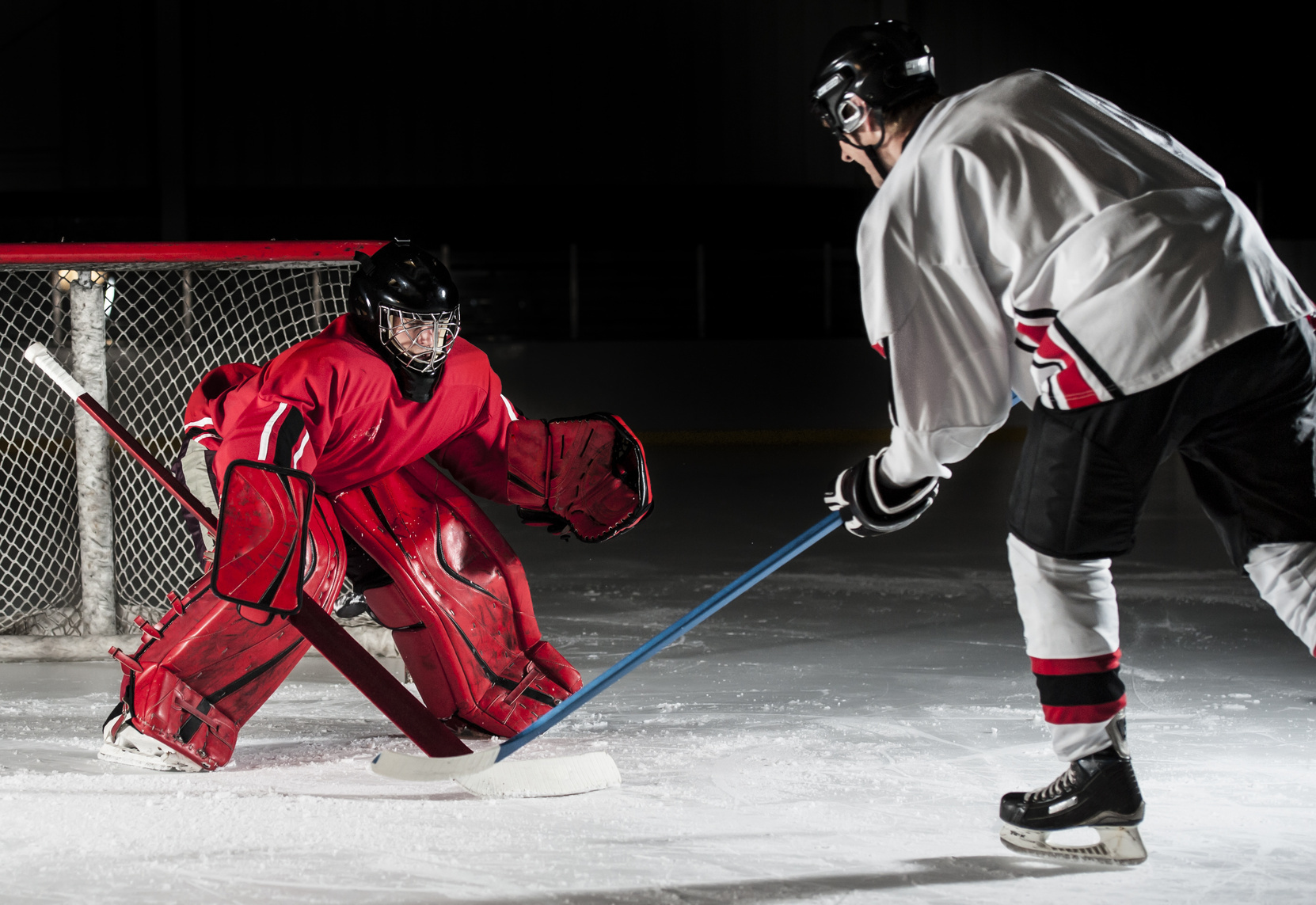 Kinder können beim Nürnberg Kids Ice Hockey Day in den spannenden Sport hineinschnuppern und jede Menge über den schnellsten Mannschaftssport der Welt lernen.