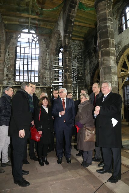 Bundesaußenminister Frank-Walter Steinmeier in der St. Martha-Kirche. | Foto: bayernpress