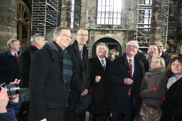 Bundesaußenminister Frank-Walter Steinmeier in der St. Martha-Kirche. | Foto: bayernpress