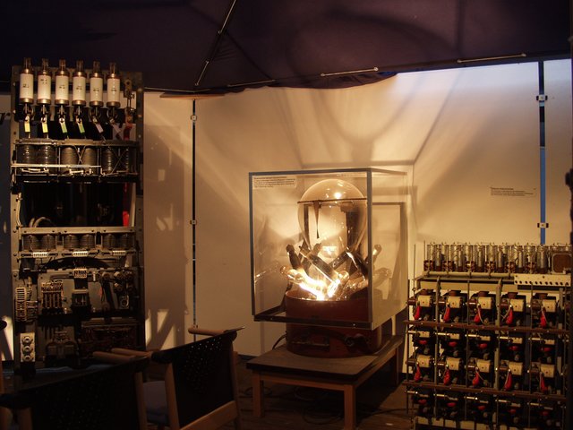 Ausstellung im Straßenbahndepot St. Peter.