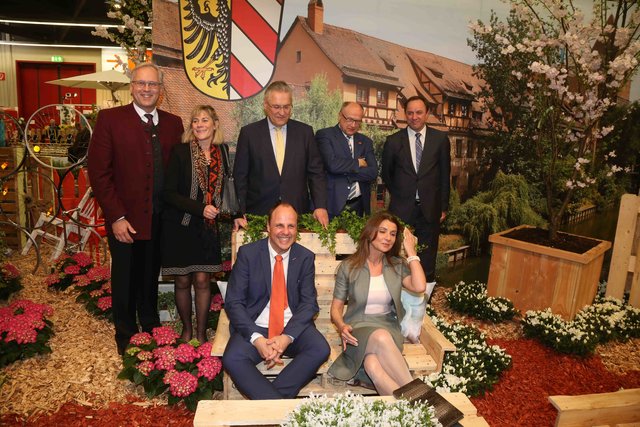 Eröffnungsrundgang Freizeit Messe: | Foto: bayernpress