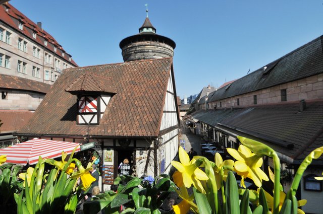 Frühlingsstimmung im Nürnberger Handwerkerhof.
