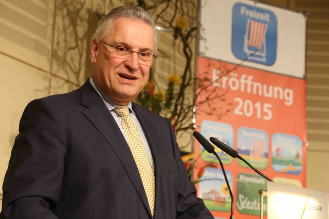 Eröffnung Freizeit Messe Nürnberg: Bayerns Innenminister Joachim Herrmann. | Foto: bayernpress