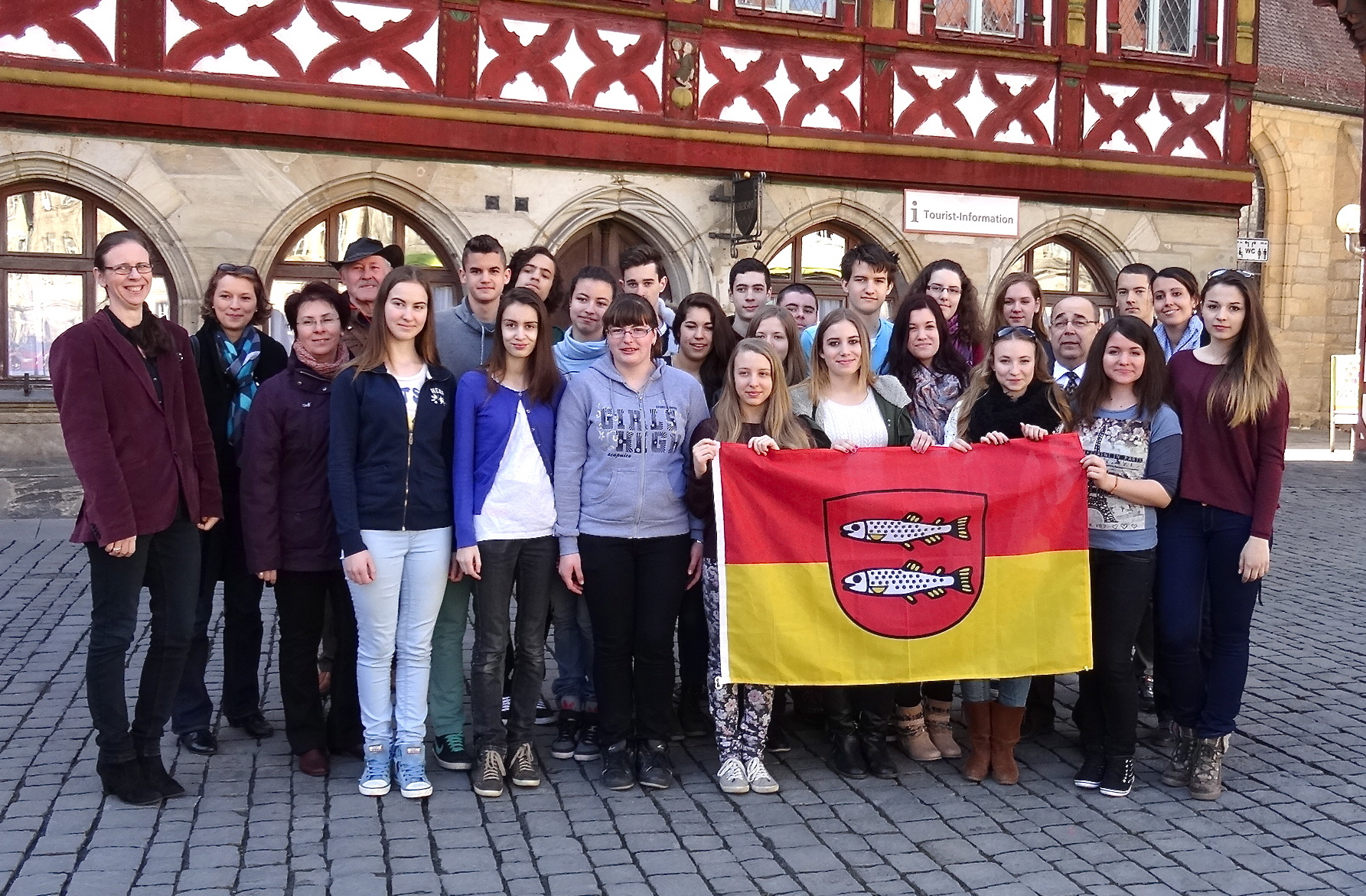 Oberbürgermeister Franz Stumpf (5.v.r.) begrüßte die ungarischen Gäste in Forchheim. Foto: oh