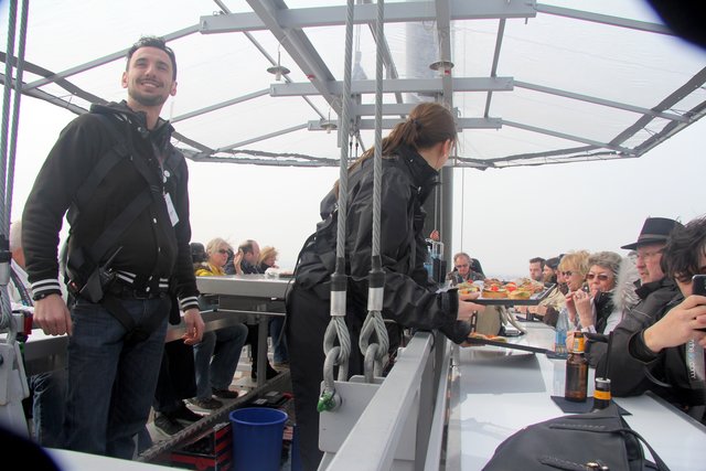 Ein kleiner Snack in über 50 Meter Höhe