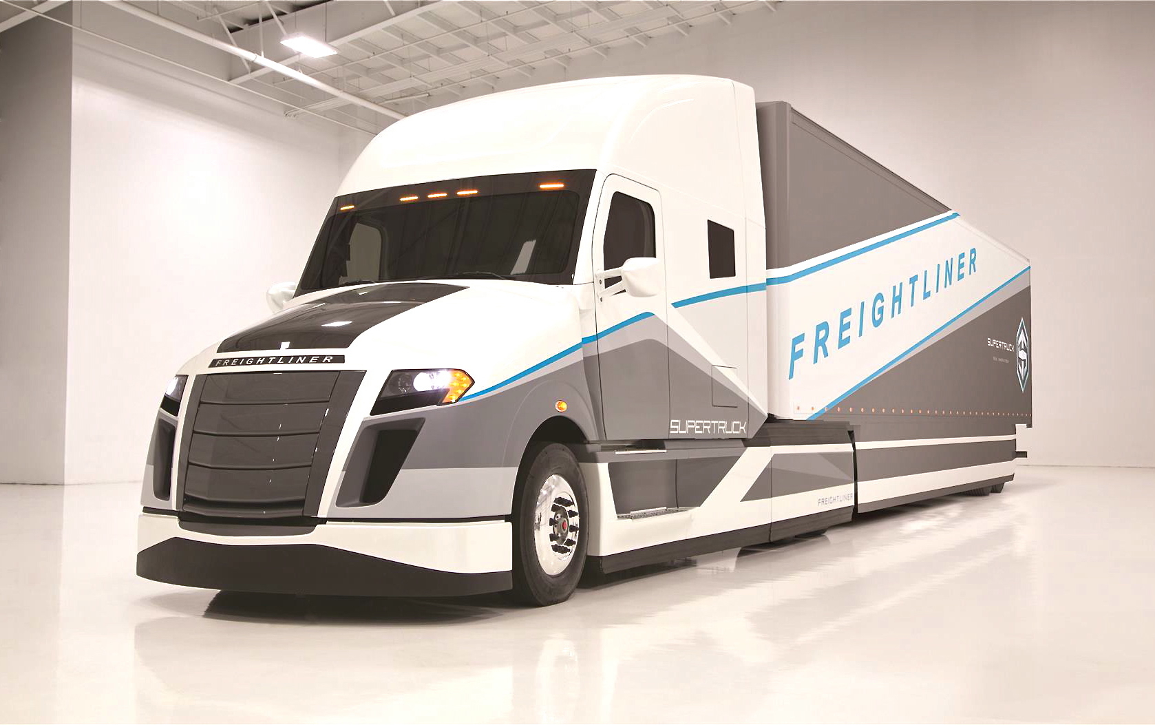 Freightliner SuperTruck-Studie. Foto: Auto-Medienportal.Net/Daimler