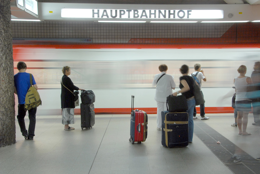 In der Zukunft soll der Umgang mit Tickets noch einfacher werden, denn aktuell bereitet der VGN den Einstieg in das so genannte elektronische Ticketing vor. In einem ersten Schritt soll bis 2017 die Umstellung der Abos auf Chipkarten erfolgen. Später sollen dann auch andere Fahrkarten als elektronisches Ticket erhältlich sein.
