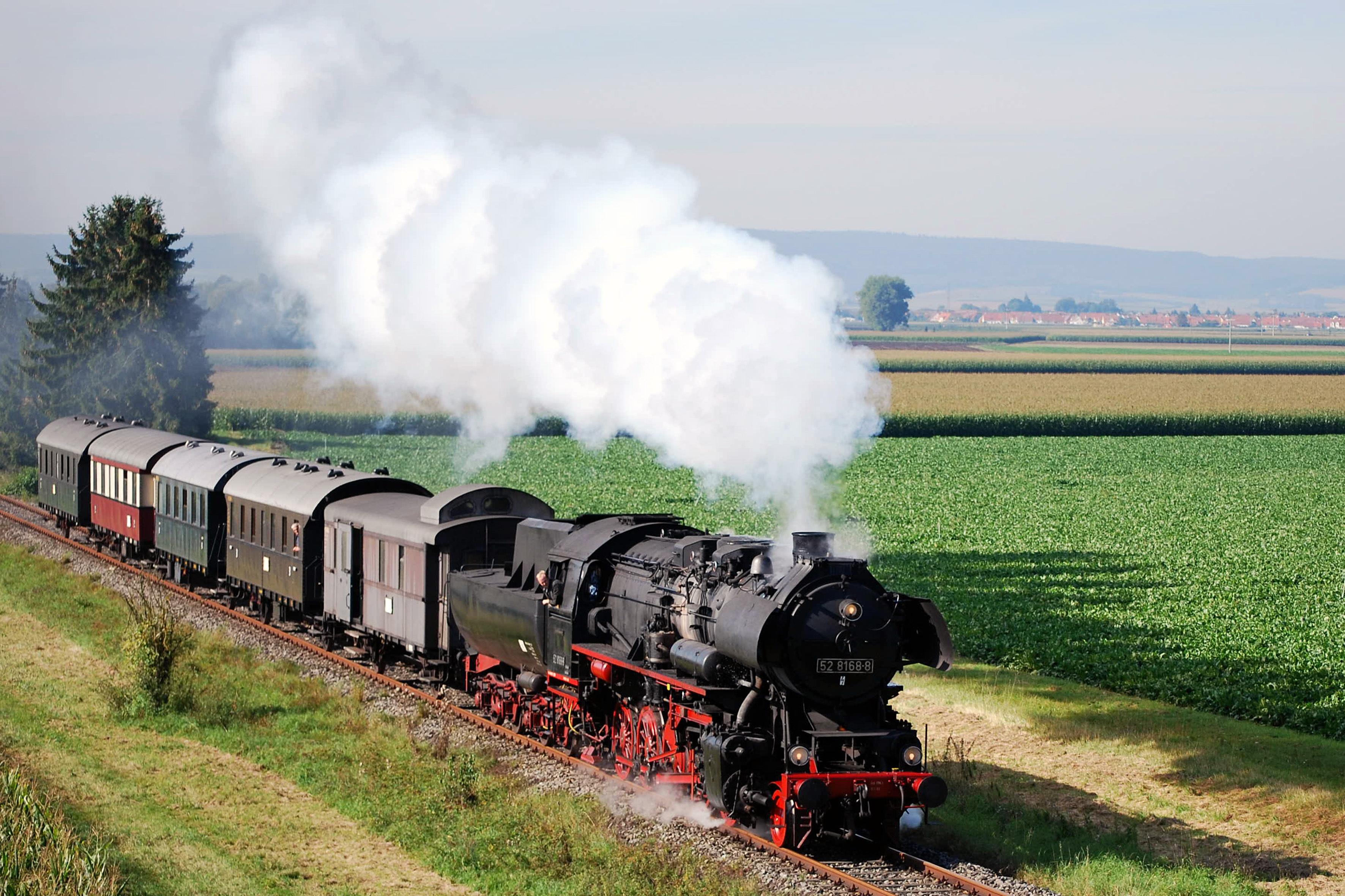 Am 1. Mai fährt das Bayerische Eisenbahnmuseum einen Dampfsonderzug von Nördlingen nach Lindau.