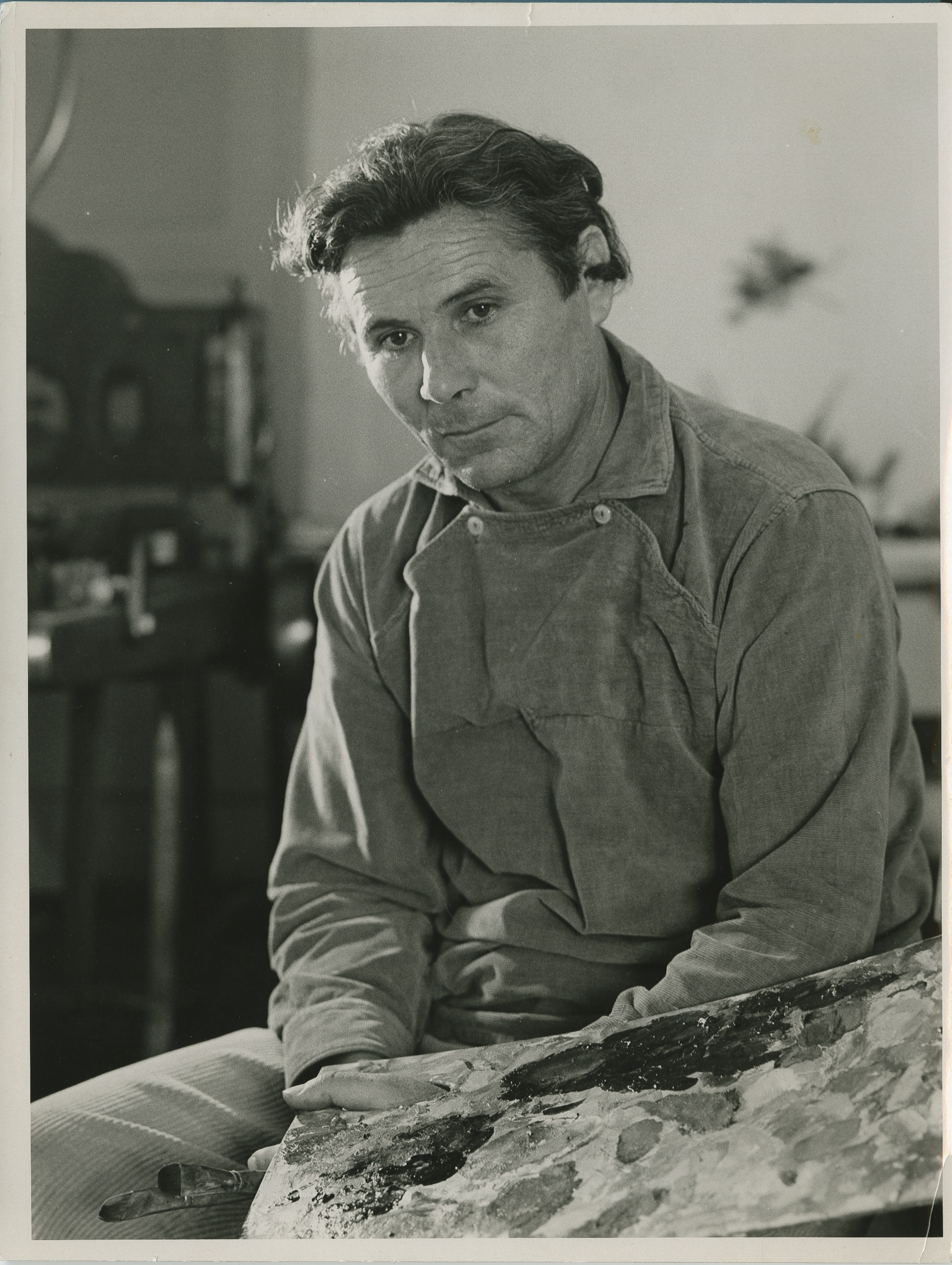 Ernst Weiers im Atelier in Bernried, um 1950.