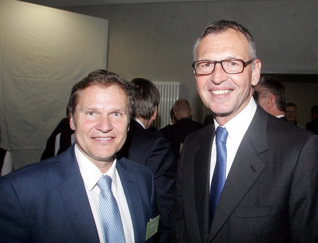 Einweihung des DATEV IT-Campus 111 in Nürnberg:  MdL Hermann Imhof (l.) und IHK-Präsident Dirk von Vopelius. | Foto: König