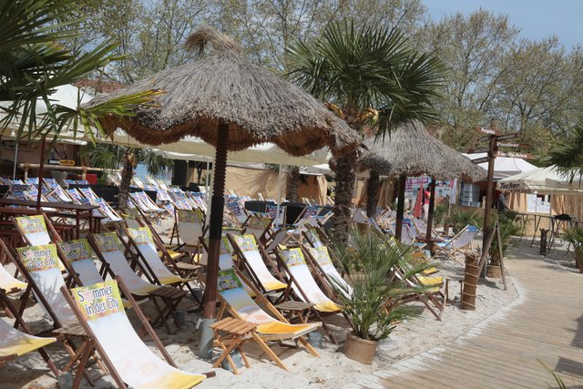 Urlaubsgefühle: Blick auf den Nürnberger Stadtstrand. | Foto: bayernpress