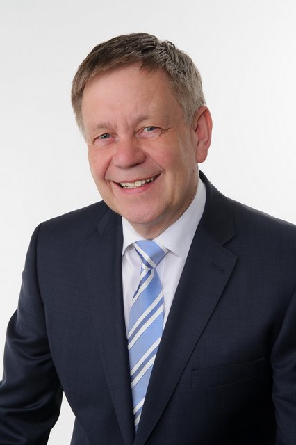 Karl Freller warnt vor einem gläsernen Kunden, falls das Bargeld abgeschafft werden sollte. | Foto: oh