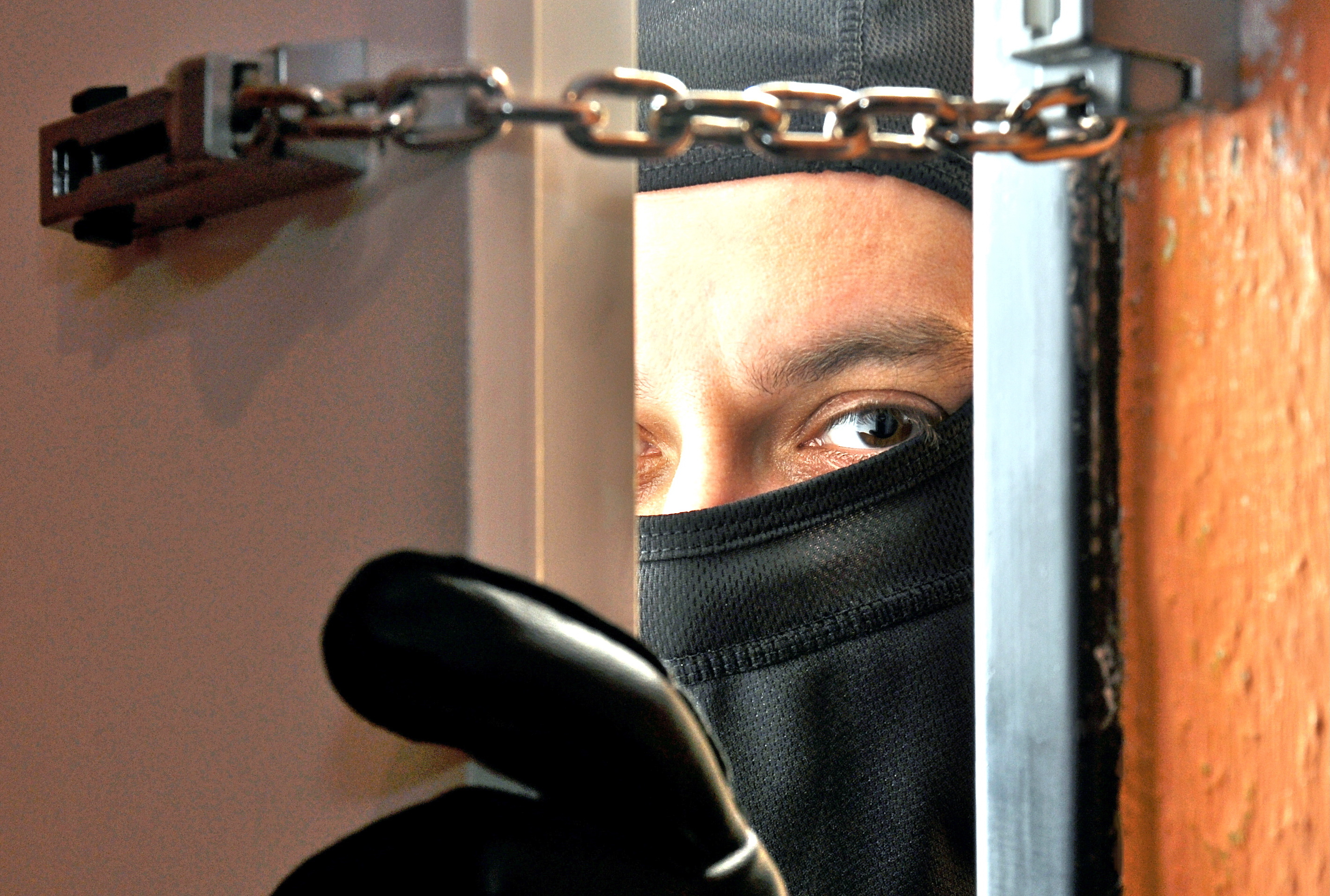 Einen besseren Schutz vor Einbrechern will der Bund künftig fördern. Foto: © Dan Race - Fotolia