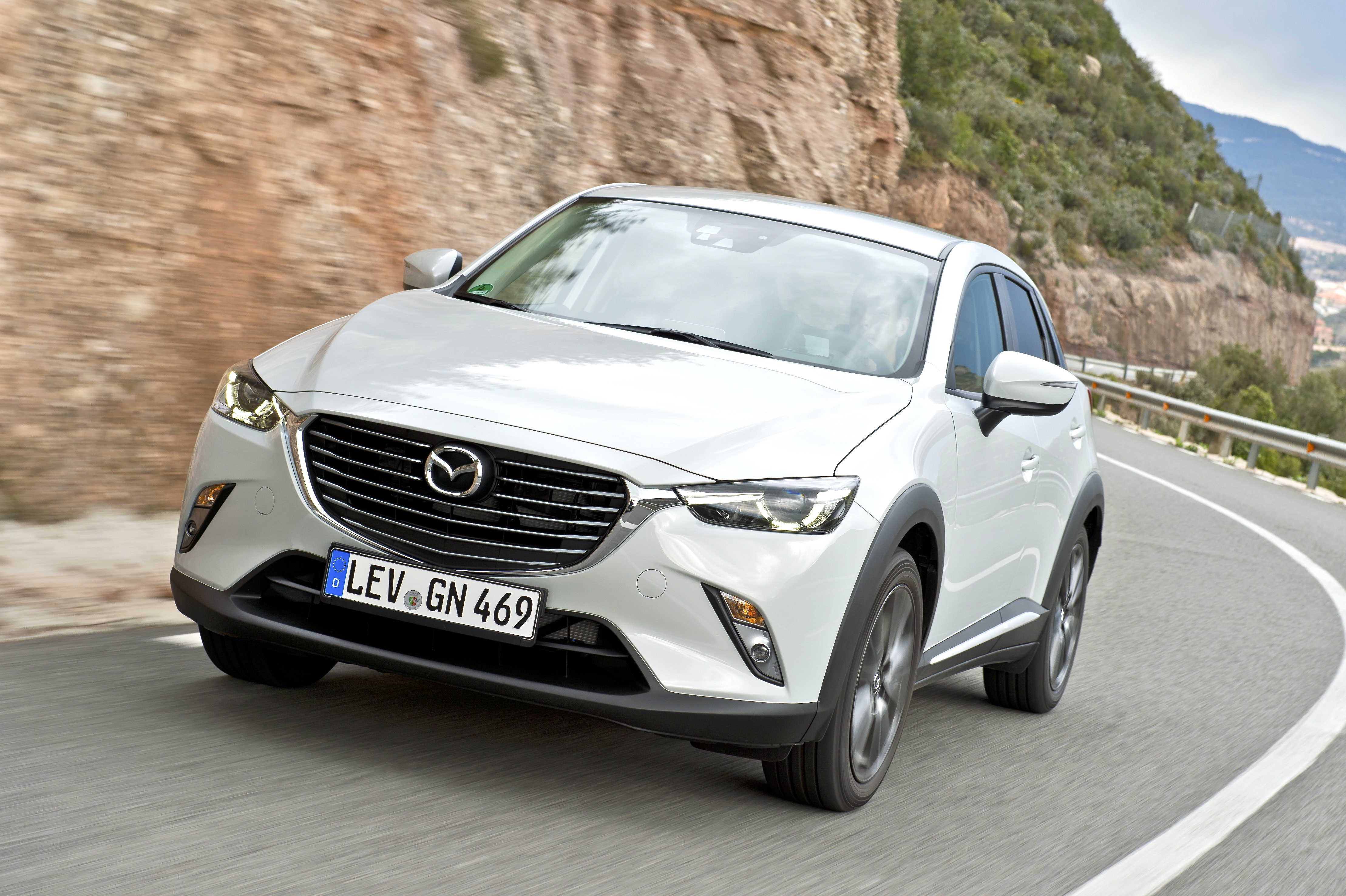 Die reine Basisvariante des neuen CX-3 lockt mit einem Einstiegspreis von knapp 18.000 Euro. Foto: Auto-Medienportal.Net/Mazda