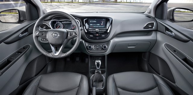 Karl besticht unter anderem auch mit einem zwar aufgeräumten, dafür aber doch sehr funktionellen Cockpit. Foto: Auto-Medienportal.Net/Opel