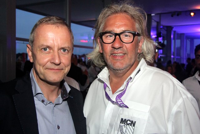 Jedes Jahr ein gern gesehener Gast: Wolfgang Schlosser (re., Vorstandsvorsitzender des Motorsport Club Nürnberg) zusammen mit Geschäftsführer Markus Kugler (li.)