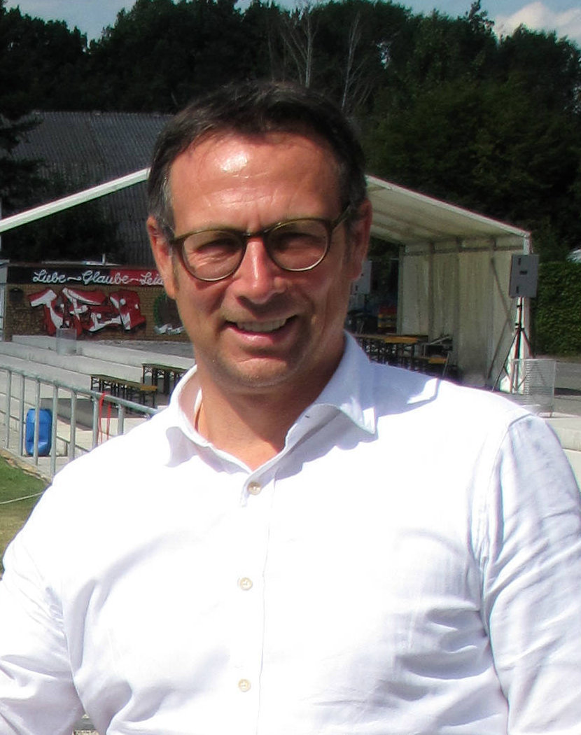 Martin Bader beendet seine Vorstandstätigkeit am 30. September 2015