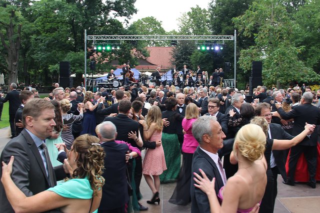 „Alles Walzer“ | Foto: tom