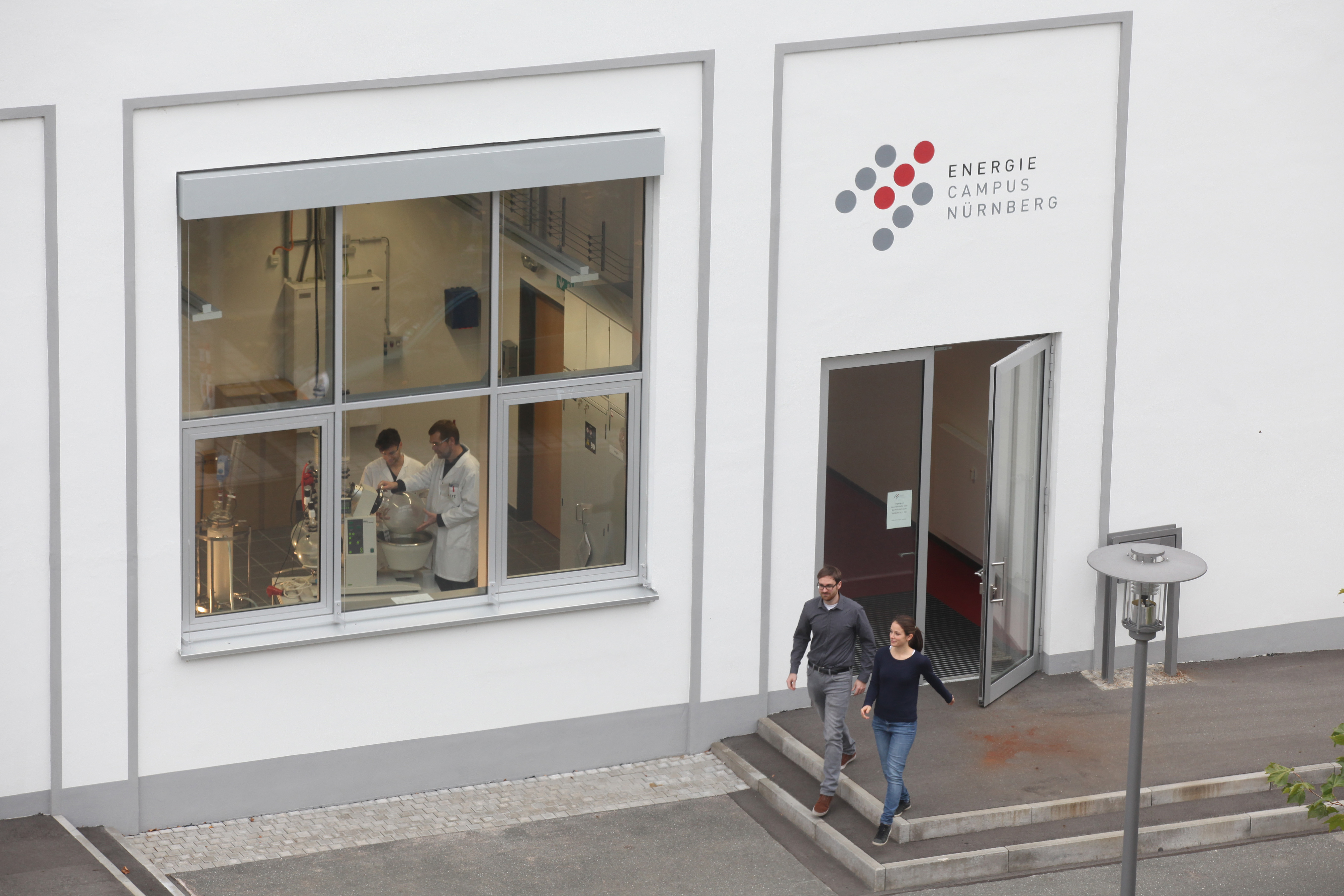 Der EnCN ist eine interdisziplinäre Plattform für Energieforschung in Bayern. Im EnCN werden in der Metropolregion Nürnberg existierende Kompetenzen aus Universität, Hochschule und angewandter Forschung auf dem Gebiet der Energie zusammengeführt.