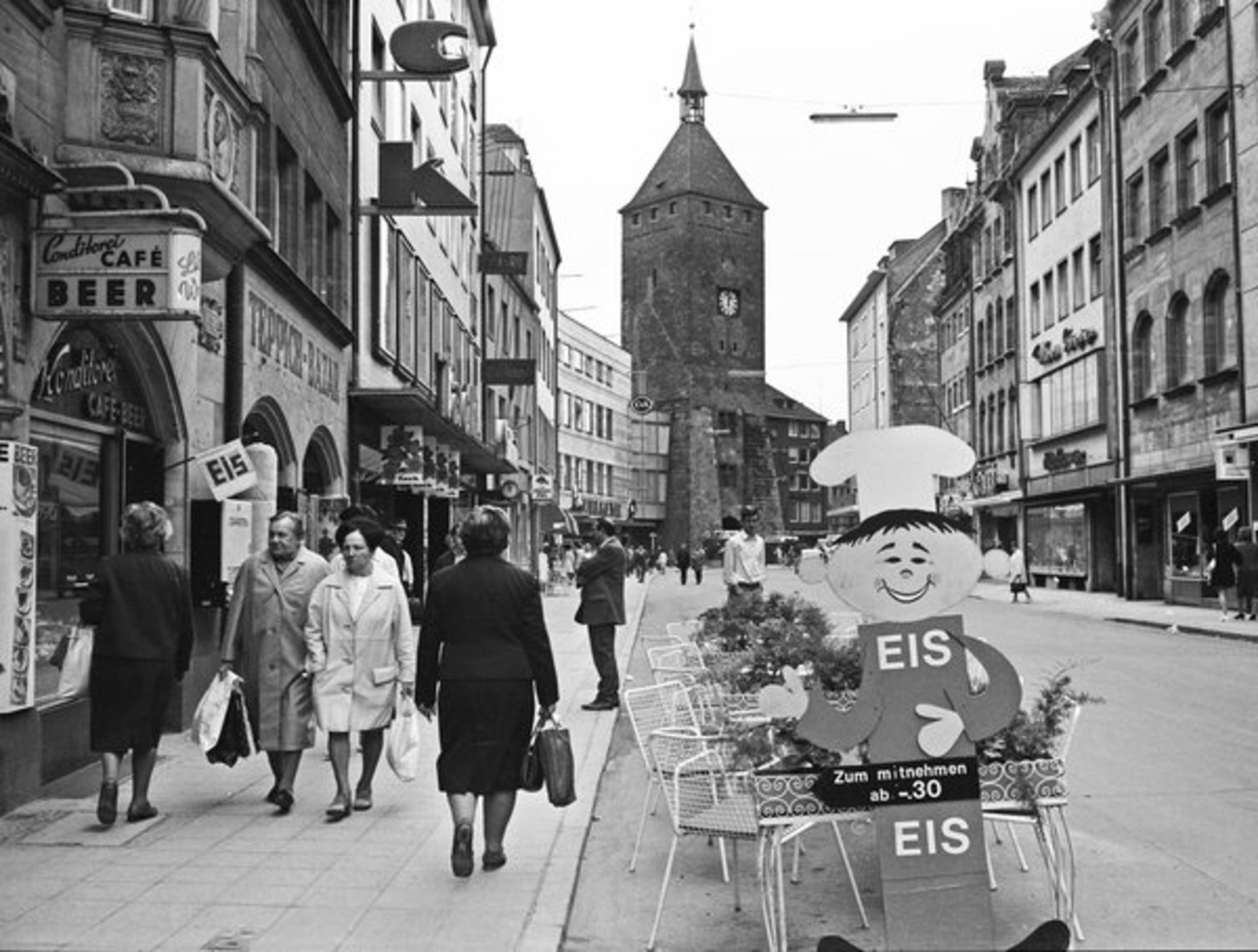 „Bewegte Jahre“ Ausstellung im Handwerkerhof Nürnberg