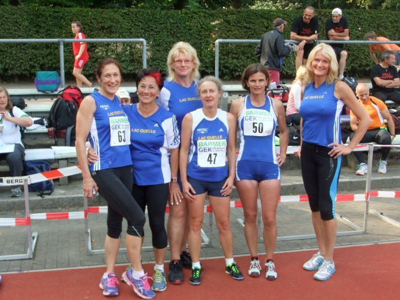 Die erfolgreiche Damenmannschaft des LAC: Heike Schug, Ingrid Meier, Grit Hammer, Gabriele Fohrer, Kerstin Grunwald und Urte Alisch (v.l.n.r.) Fotos: LAC Quelle Fürth