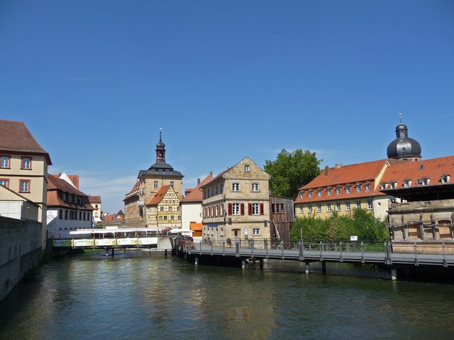 Blick auf das Alte Rathaus und die Bamberger Altstadt
