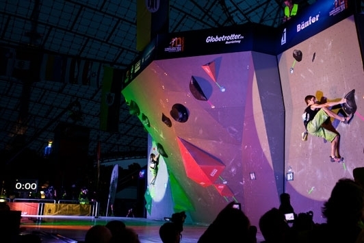 Jan Hojer bei der Boulderweltmeisterschaft 2014