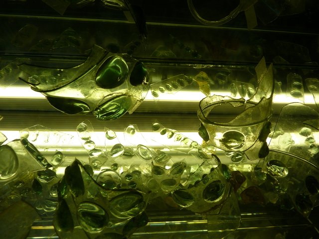 begehbares Bruchglas