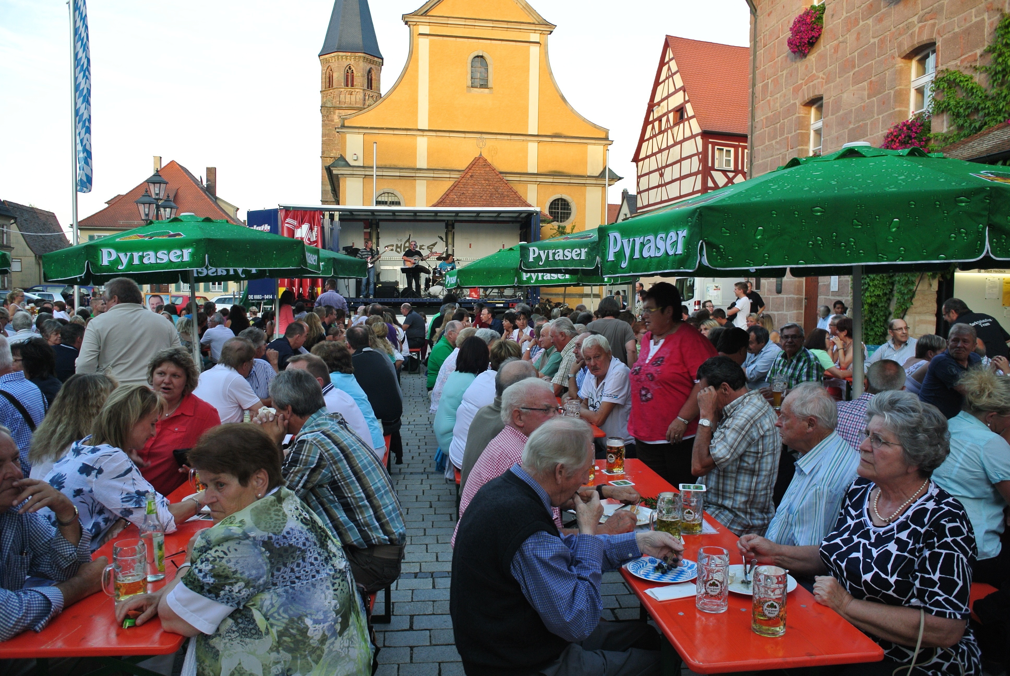 Genuss pur: Am Wochenende wird in Heideck das beliebte Marktplatzfest ausgerichtet.