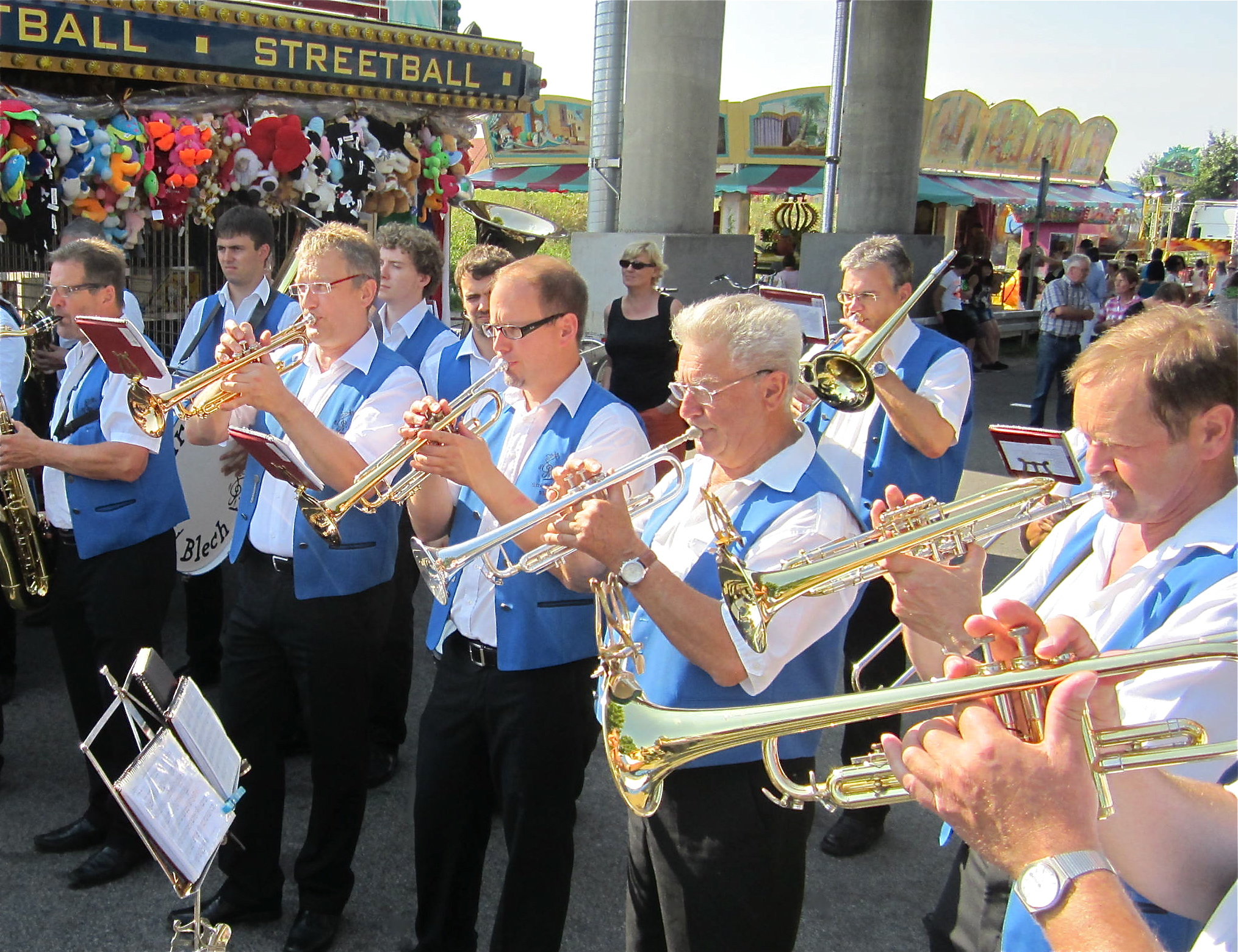 Natürlich gehört auch immer wieder viel Musik dazu. Foto: oh