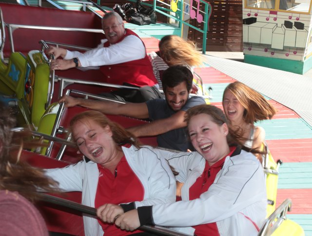 Vorgeschmack aufs Nürnberger Herbstvolksfest 2015. | Foto: bayernpress