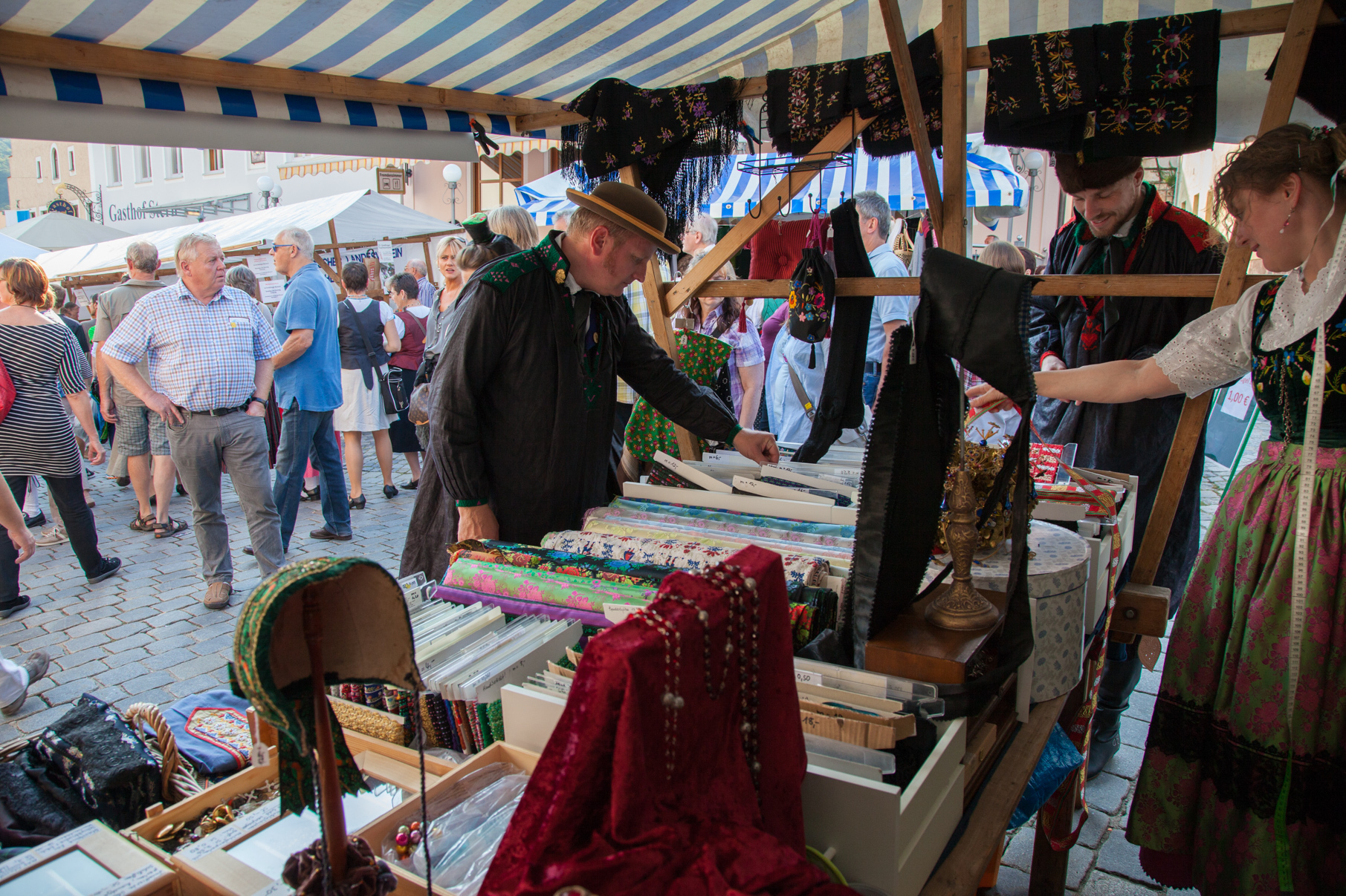 Der Gredinger Trachtenmarkt ist ein Ereignis, das Besucher aus ganz Deutschland nicht missen wollen.